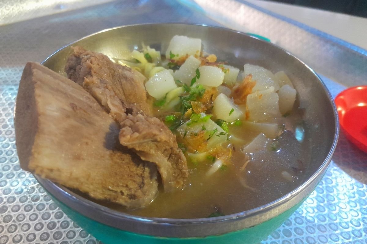 Mie Kocok Nampol