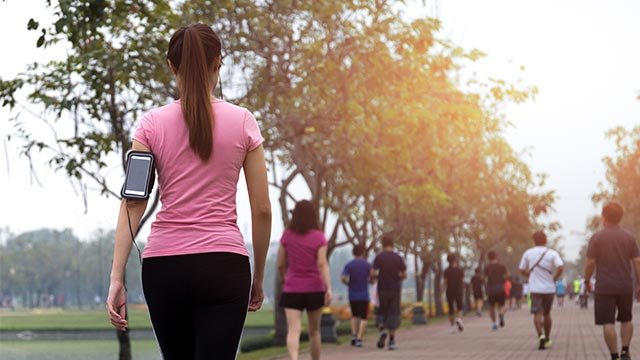 Manfaat Berjalan Kaki di Alam untuk Kesehatan Mental