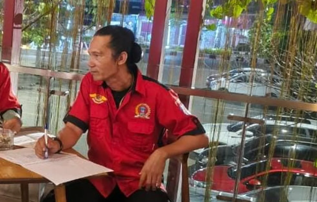 Oknum Wartawan RR