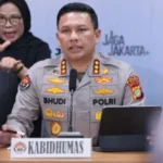 Model Dibegal Kebon Jeruk